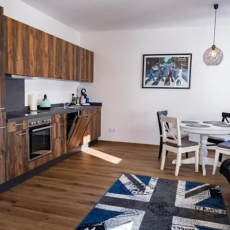 Appartements London/New York Forheim Экстерьер фото
