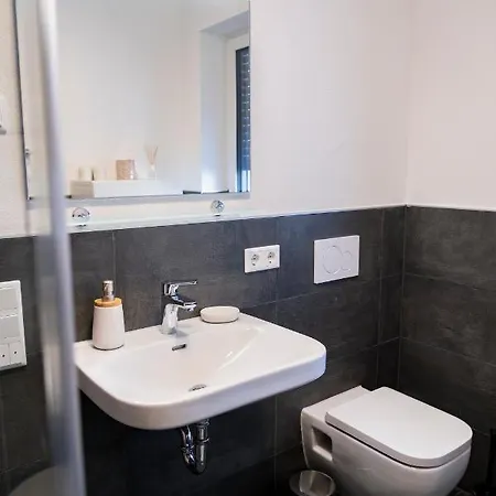 Appartements London/New York Forheim Экстерьер фото